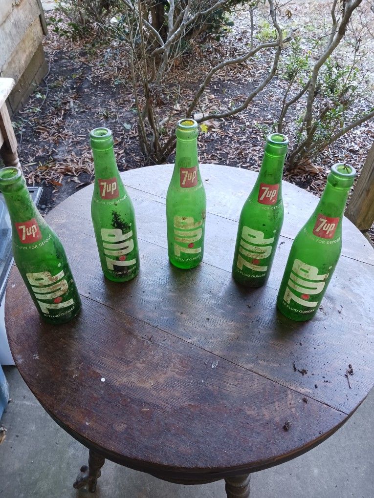 Vintage Glass 7up Bottles (1(contact info removed))