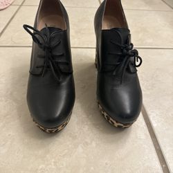 Women’s Black Leather Lace-Up Oxford Heels with Leopard Print – Size 240 / US 7–7.5