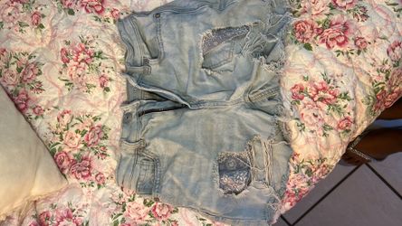American Eagle short