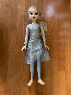 Disney Frozen Elsa Ice Powers 32” Doll