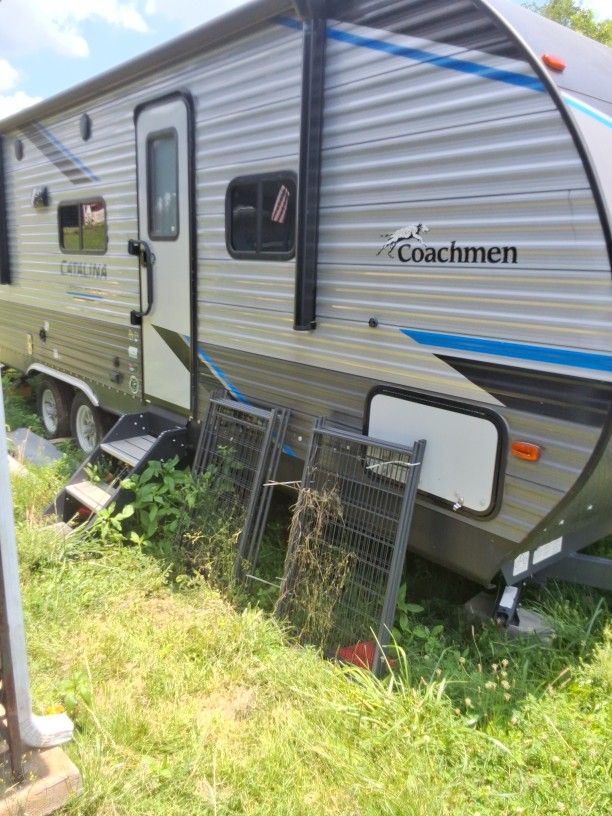 2021 Coachman Catalina Legacy