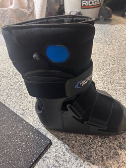 Walking boot