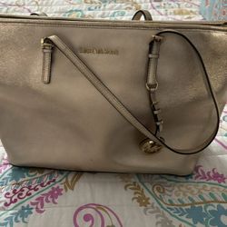 Mk Michael Kors Gold Handbag Like New