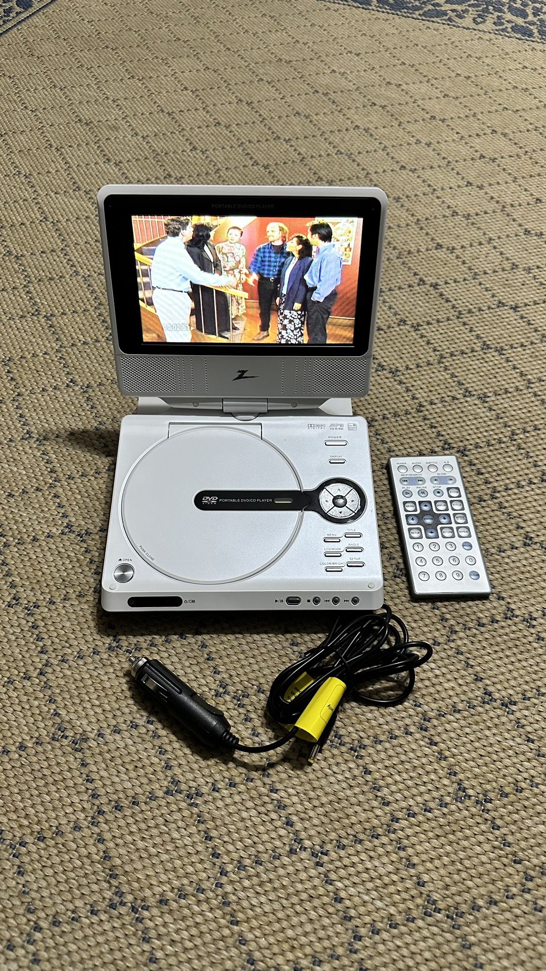Zenith DVD Portable With Remote And Car Charger