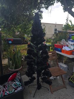 Black Xmas 5 ft Tree