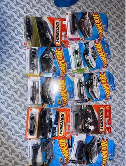 Hot wheels & matchbox cars