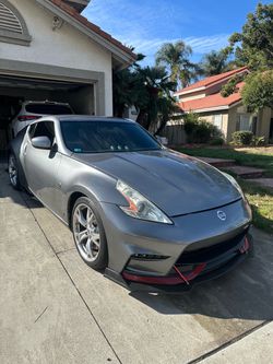 2011 370z