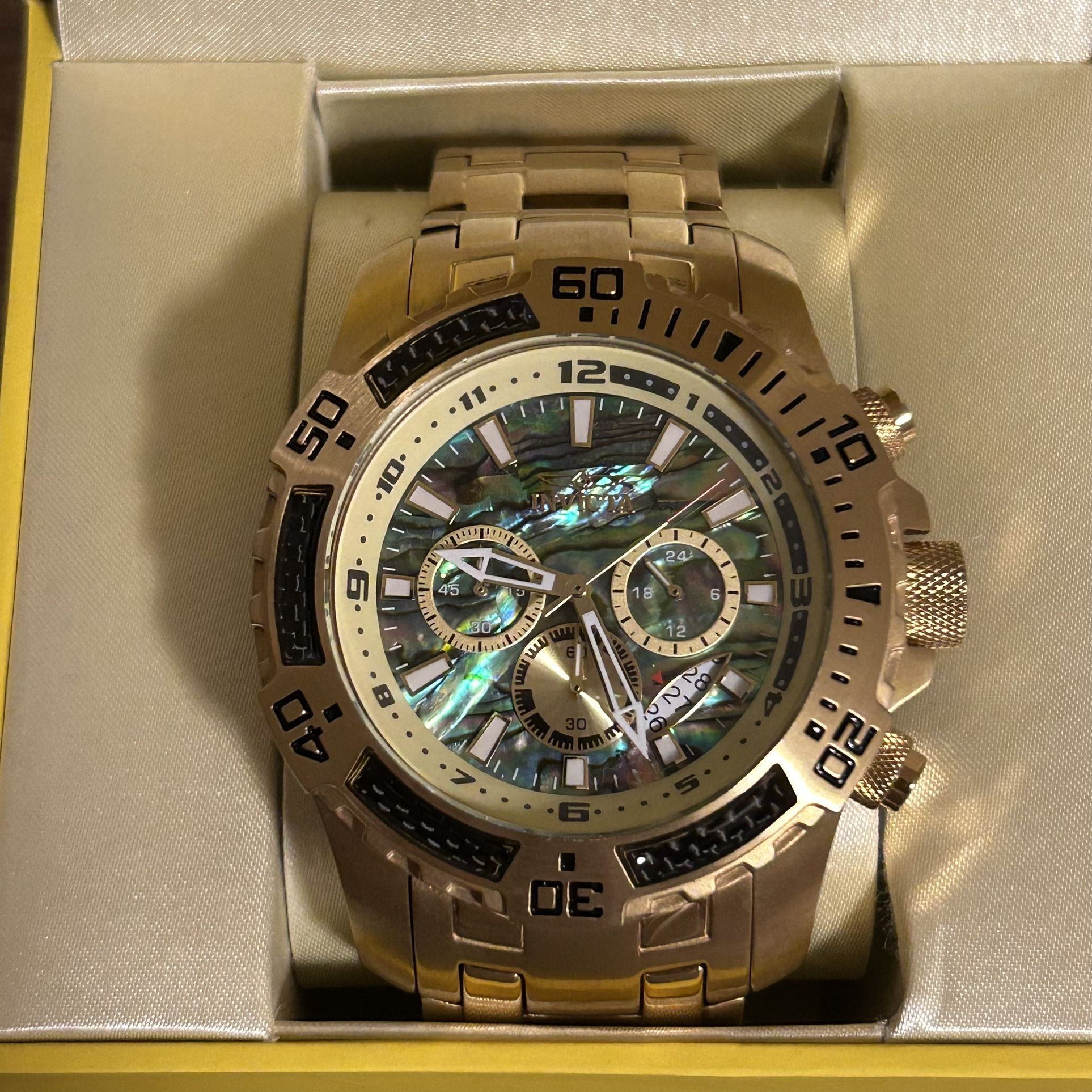 Invicta Master of the Oceans Pro Diver Scuba Quartz Men’s Sport Watch Gold 100 Meters Tritnite Abalone Mother of Pearl Face
