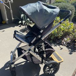 Uppa Baby Single Stroller w/ Piggyback & Green Canopy