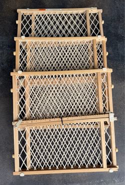 Baby gates (x3)