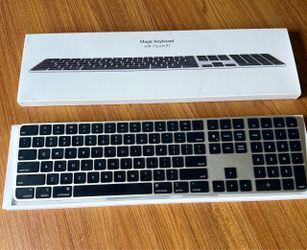 Magic Keyboard with Touch ID and Numeric Keypad