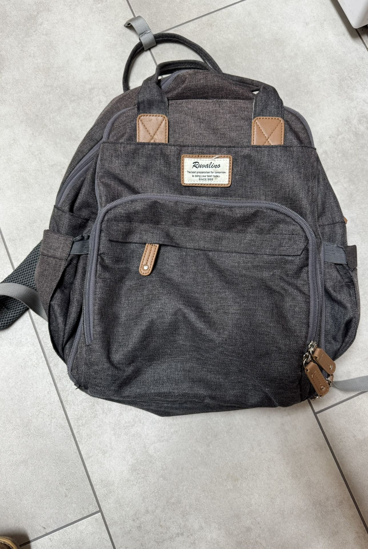 Diaper Bag Backpack for Stylish Parents, Spacious Baby Bag, Versatile Baby Diaper Bag