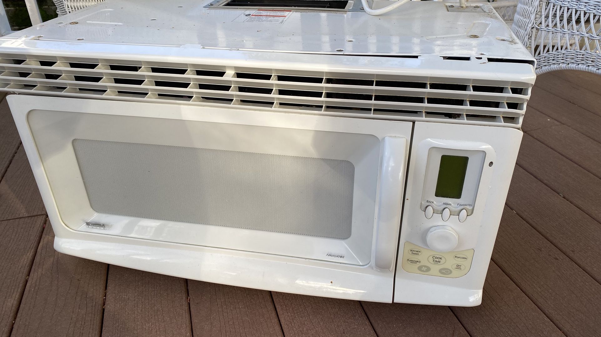 Free Working Microwave - LOOK!