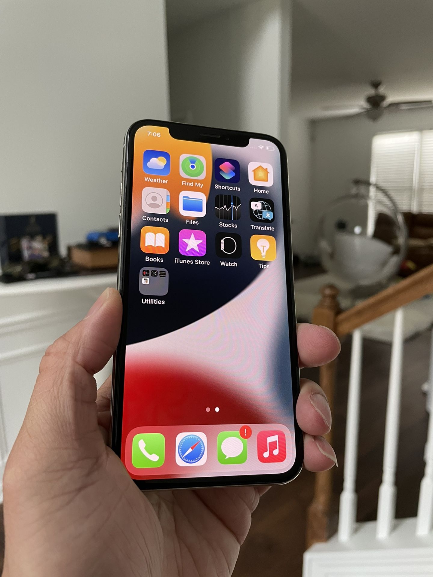 IPhone X UNLOCKED