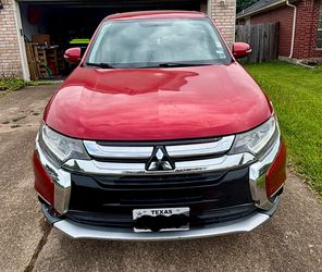 Mitsubishi outlander 2016 SE