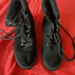 Women’s Boots 