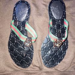 Gucci Sandals GREAT CONDITION‼️ CHECK OUT MY OTHER LISTINGS‼️