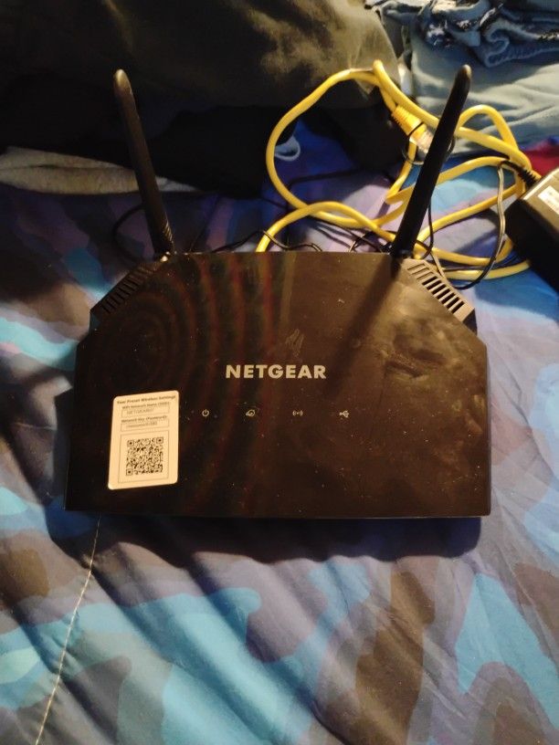 Netgear AC1600 Smart wireless Router Model R6260