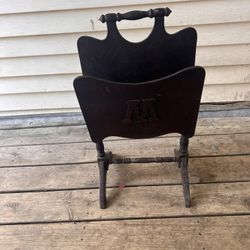 vintage magazine holder / rack