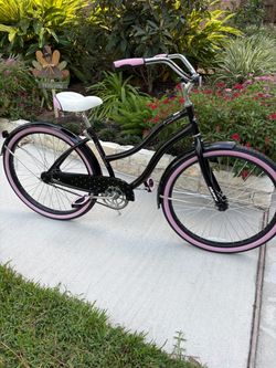 Huffy Cranbrook Women's Cruiser Bike