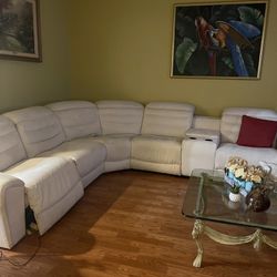 6 Pices White Reclining Sectional