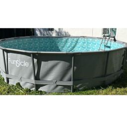 Price Very Negotiable - Pool 15ft
