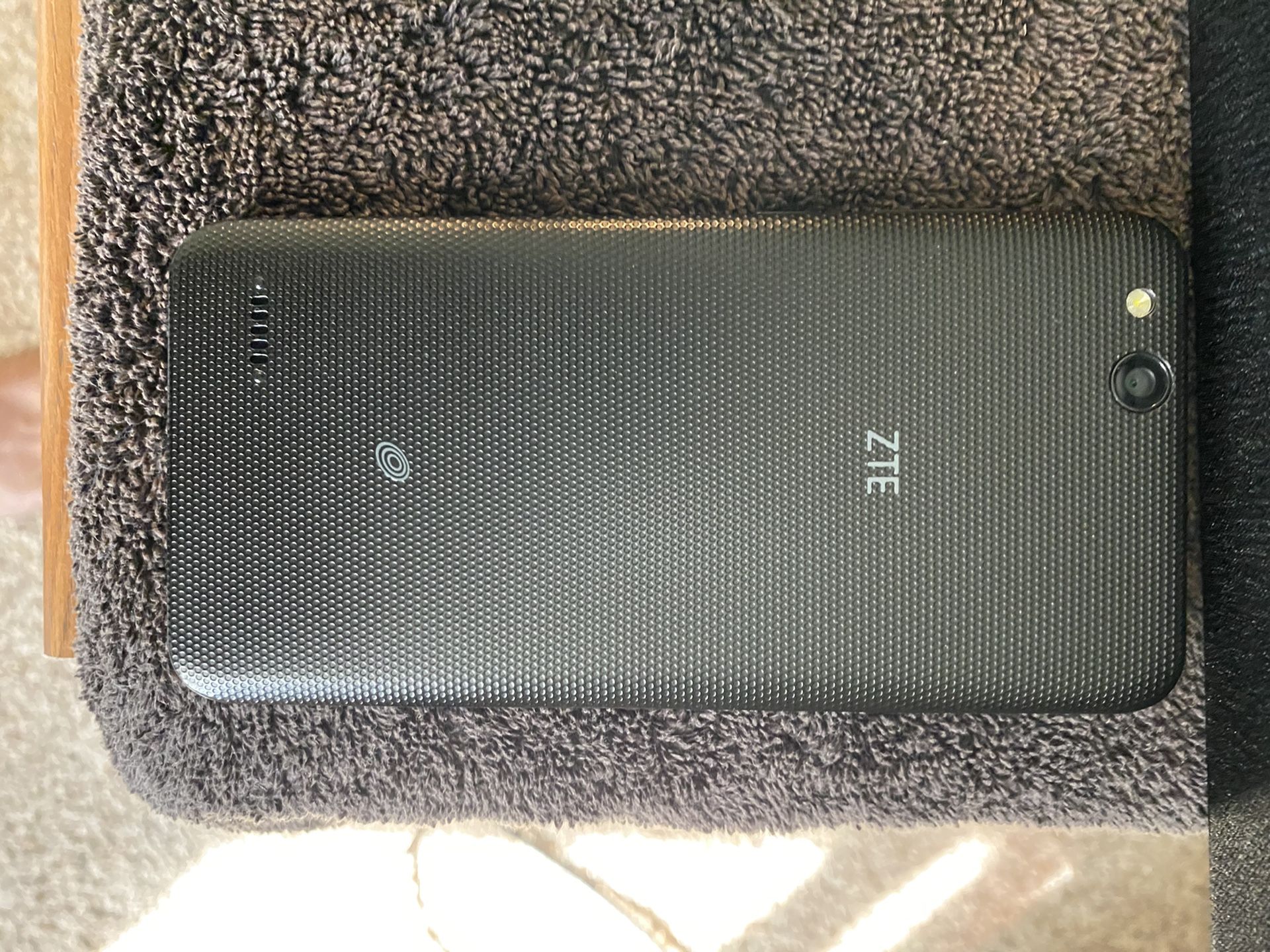 Zte phone new only used for a month