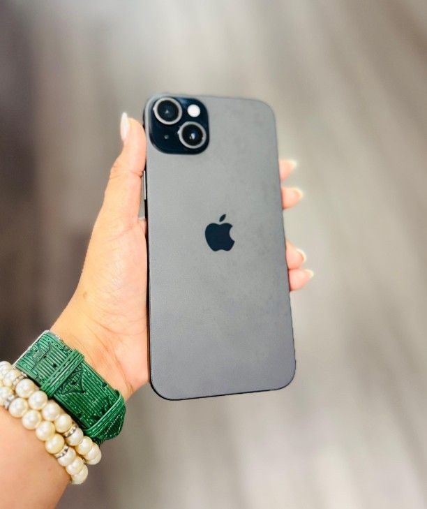 Apple IPhone 15 Plus 5g 100% Battery Health In Box New