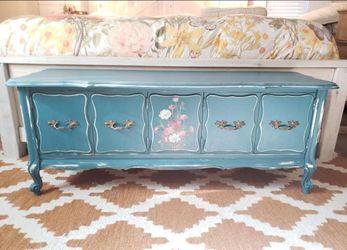 Storage bench