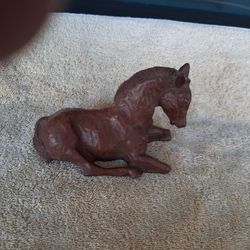 HORSE STATUE
