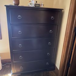 Bedroom Set 3 Pieces SERIOUS BUYERS