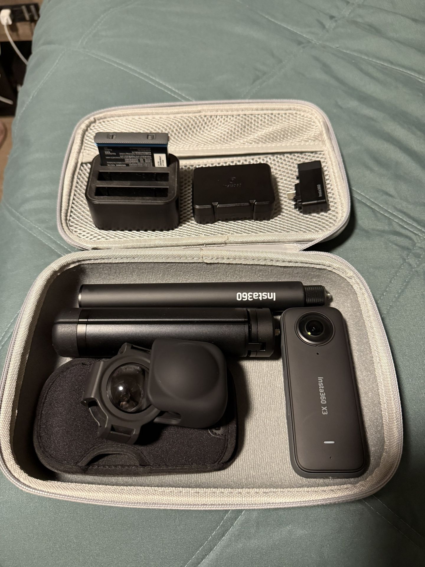 Insta 360 X3 Creator Bundle