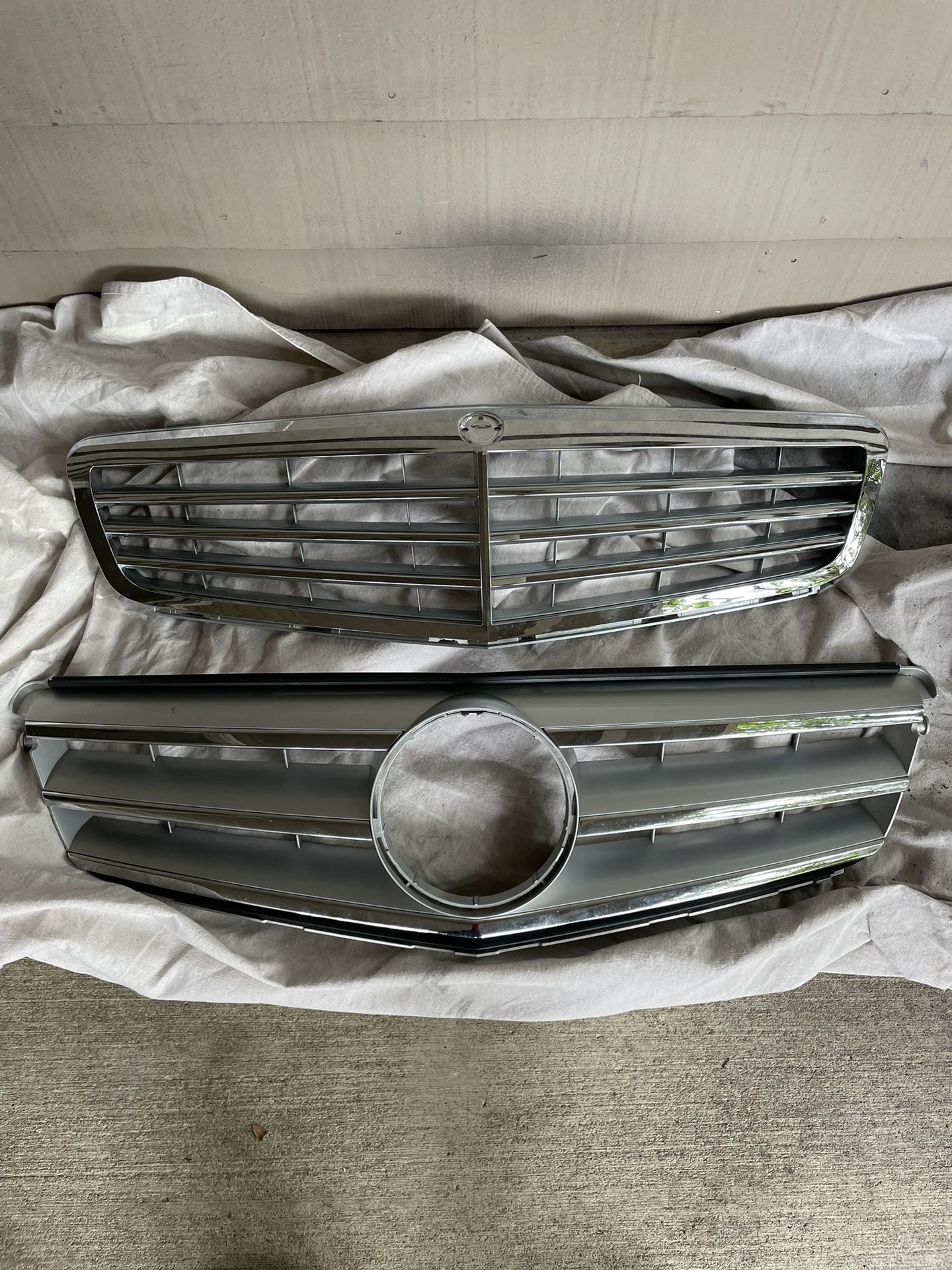 Mercedes C300 Grills