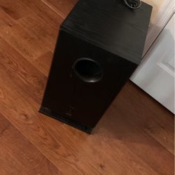 Onkyo Powered Subwoofer  Model# Skw-200