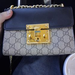 Gucci purse with matching wallet - $500 