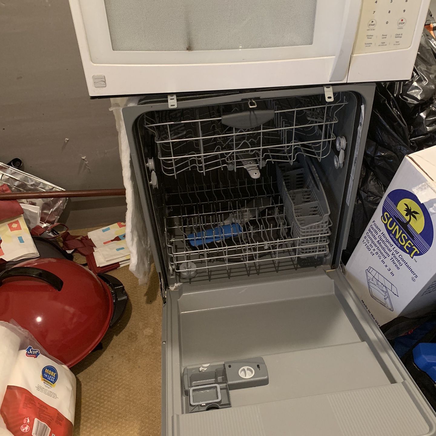 Kenmorekenmore Microwave and Frigidaire Dishwasher for sale asking $ 200. 00 for all two, these items are less than 3years old