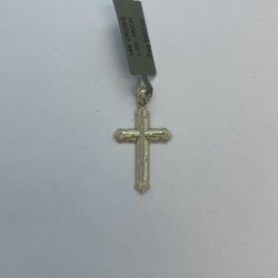 14k Gold Cross Pendant. New.