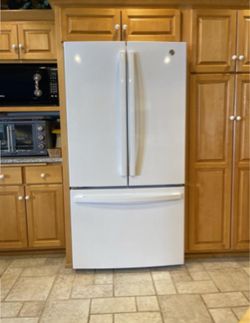 Fully functional kitchen appliances, set four pieces