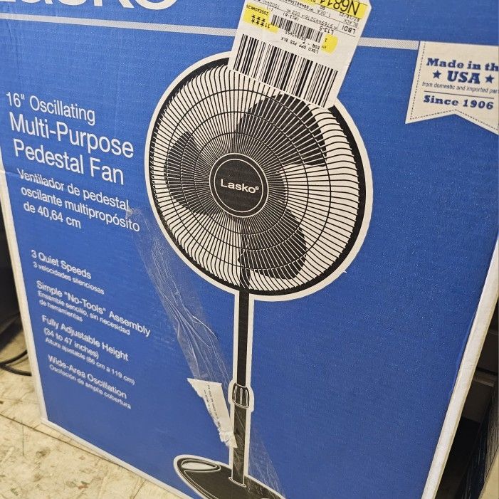 Lasko 16 Oscillating Adjustable Pedestal Fan with 3-Speeds, S16500, Black  for Sale in Las Vegas, NV - OfferUp