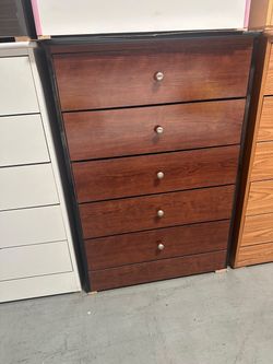 Five drawers dresser / 5 drawers drawers