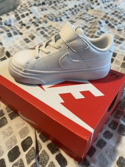 Toddler Nike’s