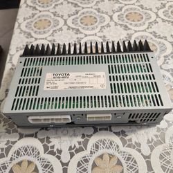 Lexus Amplifier 2004 2006 RX330 