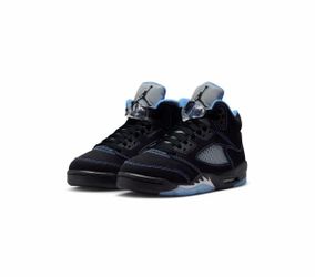 Jordan Aj5 black Carolina grade school