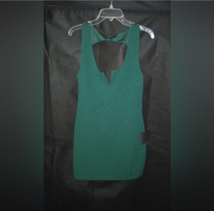 NWT Lulu's Dark Green Sleeveless Halter Neck Backless Sheath Dress Size XL