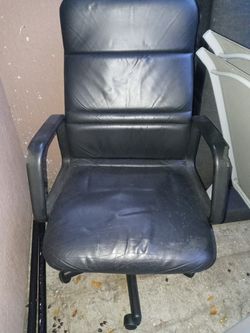 Computer chair