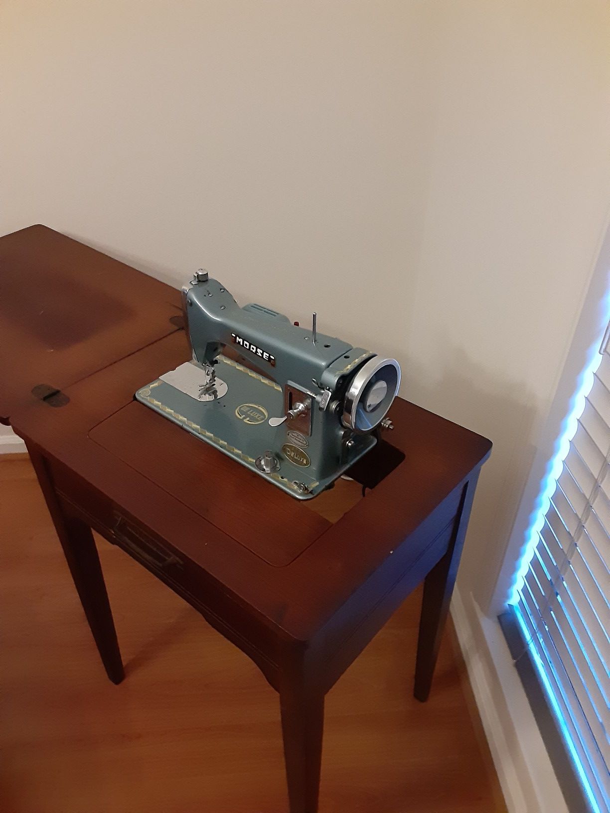 1957 Morse sewing machine