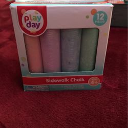 New Sidewalk Chalk 12 Pieces 