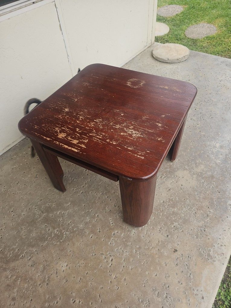 Free Small Table