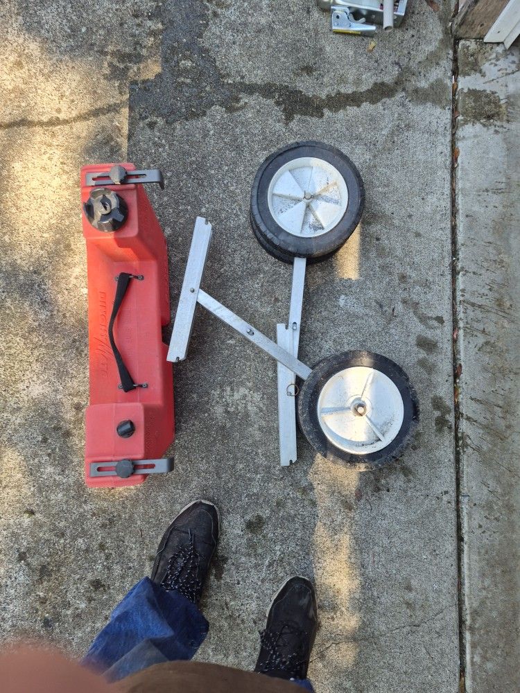 boat wheels and dingy gas tank