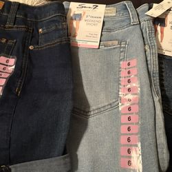 3 Pair Brand New Women’s Shorts - Size 6  Brand seven 7 -.. N LKLD 